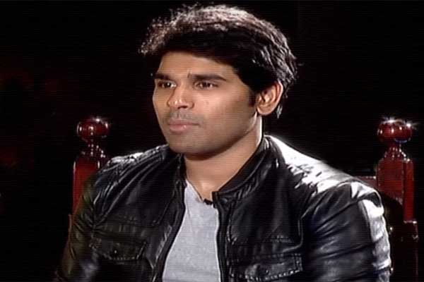 Allu Arjun, Allu Arjun Poor Student, Hero Allu Arjun Poor Student, Allu Arjun School Poor Student, Stylish Star Allu Arjun Poor Student, Allu Arjun Moddu Abbaayi, 