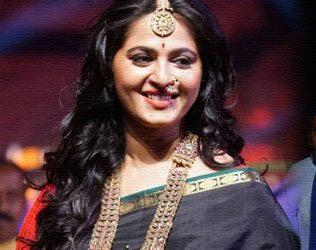 Anushka Shetty Weight Issues, Anushka Shetty Weight Gain Baahubali, Anushka Shetty Weight Issues Baahubali Shoot, Anushka Shetty Weight Fitness Baahubali 2