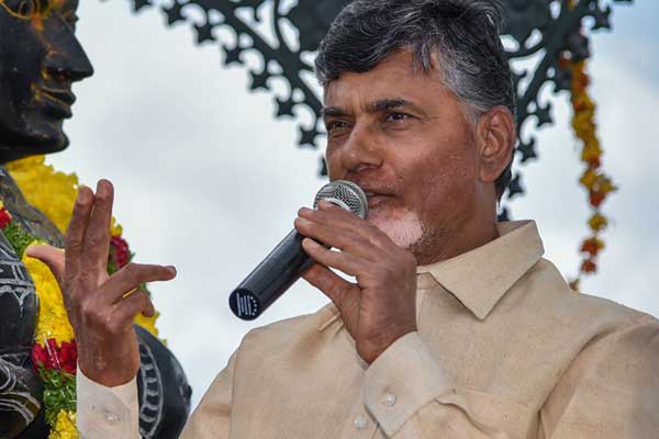 Chandrababu Naidu, Chandrababu Naidu Krishna Pushkaralu Arrangements, Chandrababu Naidu Krishna Pushkaralu 2016 Arrangements, Chandrababu Naidu Vijayawada Krishna Pushkaralu Arrangements, Chandrababu Naidu AP Krishna Pushkaralu Arrangements