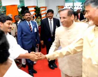 YS Jagan, YS Jagan Governor At Home Party, YSRCP YS Jagan Governor At Home Party, Opposition Leader YS Jagan Governor At Home Party, YS Jagan Governor ESL Narasimhan At Home Party, YS Jagan Governor Narasimhan At Home Party