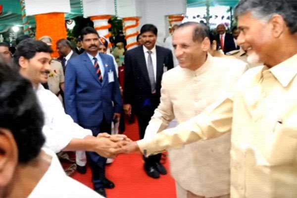 YS Jagan, YS Jagan Governor At Home Party, YSRCP YS Jagan Governor At Home Party, Opposition Leader YS Jagan Governor At Home Party, YS Jagan Governor ESL Narasimhan At Home Party, YS Jagan Governor Narasimhan At Home Party