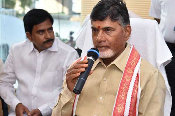 Chandrababu Naidu, Chandrababu Naidu Krishna Pushkaralu  2016, Chandrababu Krishna Pushkaralu  2016, Chandrababu Naidu Vijayawada Krishna Pushkaralu  2016, Chandrababu Naidu Krishna Pushkaralu  2016 Rumours, CM Chandrababu Naidu Krishna Pushkaralu  2016