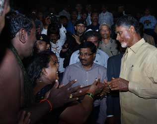 Chandrababu Naidu, Chandrababu Naidu Krishna Pushkaralu Feedback, Chandrababu Naidu Krishna Pushkaralu 2016 Feedback, Chandrababu Naidu Vijayawada Krishna Pushkaralu Feedback, Chandrababu Naidu AP Krishna Pushkaralu Feedback