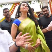 Rakul Preet Singh, Huge Crowds Rakul Preet Singh LPT Market Launch, Huge Crowds Rakul Preet Singh LPT Market Inauguration Hyderabad