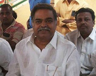 Devineni Rajasekhar, Devineni Rajasekhar Nehru TDP, Devineni Rajasekhar Joins TDP, Congress Leader Devineni Rajasekhar Joins TDP, Vijayawada Congress Devineni Rajasekhar Joins TDP, Devineni Rajasekhar Announces Joining TDP, Devineni Nehru Joins TDP, Devineni Rajasekhar Nehru Joins Telugu Desam Party