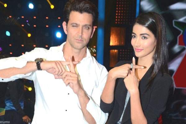 Hrithik Roshan Hurt Rustom Movie, Hrithik Roshan Disapointed Rustom Movie, Hrithik Roshan Hurt Akshay Kumar Rustom Movie, Hrithik Disapointed Akshay Kumar  
