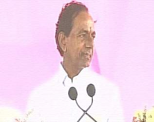 KCR Praises Modi, KCR Praises Modi Telangana Visit,KCR Praises Narendra Modi, Telangana CM KCR Praises PM Modi,KCR Praises Modi Ruling,KCR Praises Modi Govt