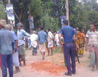 Kiranmala,Kiranmala Bangladesh Brawl,Kiranmala TV Serial Bangladesh Clash, Kiranmala Bangladesh Villagers Clash,Kiranmala TV Serial Bangladesh Brawl