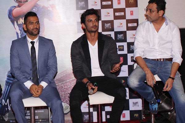 Dhoni, Dhoni Director Neeraj Pandey Apology Media,  Dhoni Director Neeraj Pandey Apology Journalists,  Dhoni Movie Director Neeraj Pandey Apology Media Folks