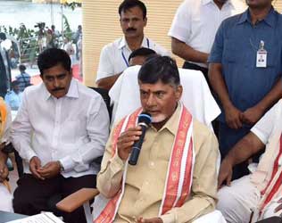 Chandrababu Naidu, Chandrababu Naidu Revenue Deficit, Chandrababu Naidu AP Revenue Deficit, CM Chandrababu Naidu AP Revenue Deficit, Chandrababu Naidu Andhra Pradesh Revenue Deficit