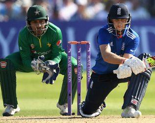 England, England Cricket Breaks World Record, England Cricket Breaks Sri Lanka World Record, England Cricket Breaks World Record 444 Runs, England Cricket Breaks Sri Lanka 443 World Record