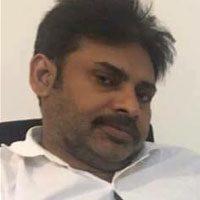 Pawan Kalyan, Pawan Kalyan JDS Party Campaign, Pawan Kalyan JDS Campaign Karnataka Elections, Pawan Kalyan Supports JDS Political Party