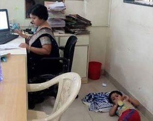 Swati Chitalkar Facebook Post, Swati Chitalkar Facebook Post Viral, Swati Chitalkar Facebook Post Politicians Sleep, Swati Chitalkar Facebook Post Viral FB