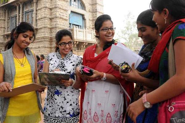Telangana, Telangana EAMCET-2 Students Going Andhra Pradesh, Telangana EAMCET Students Going Andhra, Telangana EAMCET Students Going AP