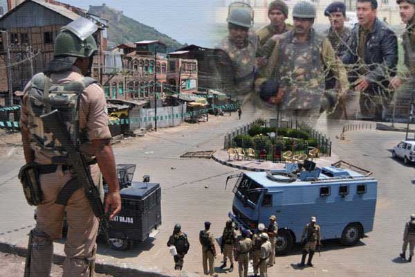 Srinagar Terrorists Attack, Nowhatta Srinagar CRPF Terrorists Attack, Nowhatta Srinagar CRPF Champ Terrorists Attack, Nowhatta Srinagar CRPF Terrorists Open Fire Attack, Nowhatta Srinagar CRPF Terrorists Attack 