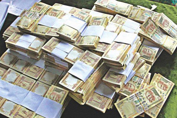 Cinema Hall Worker Hawala, Ulhasnagar Cinema Hall Worker Hawala, Ulhasnagar Cinema Hall Worker DRI, DRI Unearths Ulhasnagar Cinema Hall Worker Hawala Scam 