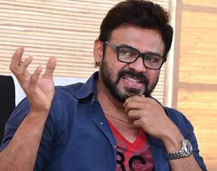 Venkatesh, Venkatesh Dance, Venkatesh Babu Bangaram Dance, Venkatesh Chamak Chandra Dance, Venkatesh Jabardast Chamak Chandra Dance, Victory Venkatesh Mad Dance
