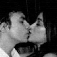 Jhanvi Kapoor Kissing Boy Friend, Jhanvi Kapoor Kissing Shikar Pahariya, Jhanvi Kapoor Lip Kiss Boyfriend, Sridevi Daughter Jhanvi Kapoor Kissing Boyfriend