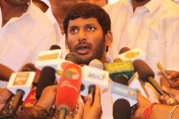 Vishal, Vishal Movies Banned Apology Demanded, Vishal Movies Ban Call, Vishal Movies Ban Request, Vishal Tamil Movies Ban 