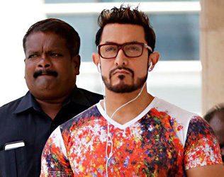 Aamir Khan, Aamir Khan Role Secret Superstar, Aamir Khan Character Secret Superstar, Aamir Khan Getup Secret Superstar, Aamir Khan Secret Superstar Story, Aamir Khan Role Secret Superstar Script