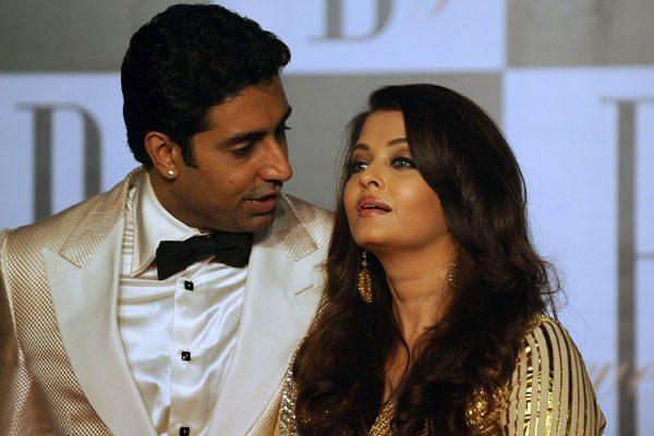 Aishwarya Rai, Aishwarya Rai Tree Wedding, Aishwarya Rai Married Tree, Aishwarya Rai Marriage Tree Before Abhishek Bachchan