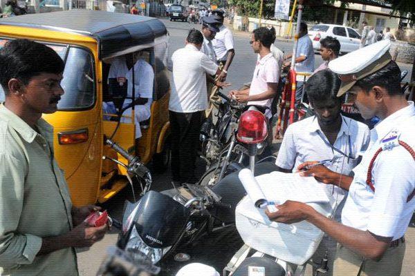 Hyderabad Traffic, Hyderabad Traffic Rules, Hyderabad New Traffic Rules, Hyderabad New Traffic Rules GO, Telangana Hyderabad New Traffic Rules GO, KCR Hyderabad New Traffic Rules GO, KCR Telangana Hyderabad New Traffic Violation Rules GO