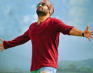 Janatha Garage Collection Dropped, NTR Janatha Garage Collections Poor, Jyo Achyutananda Effect Janatha Garage, Janatha Garage 70 Crore Collections