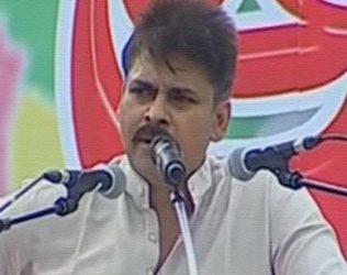 Pawan Kalyan, Pawan Kalyan Approach Chandrababu Naidu, Pawan Kalyan Jana Sena Approach Chandrababu Naidu, Pawan Kalyan Approach CM Chandrababu Naidu, Pawan Kalyan Approach AP CM Chandrababu Naidu