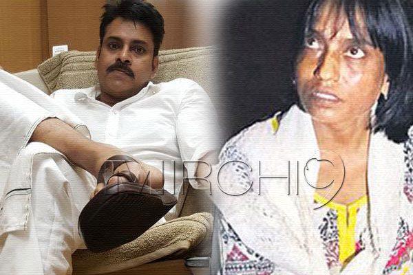 pawan-kalyan-woman-dharna