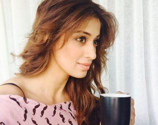 raai-laxmi