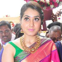 Raashi Khanna Launches RS Brothers Kothapet, Raashi Khanna Launches RS Brothers Kothapet Photos, Raashi Khanna Launches RS Brothers Kothapet Stills, Raashi Khanna Launches RS Brothers Kothapet Gallery