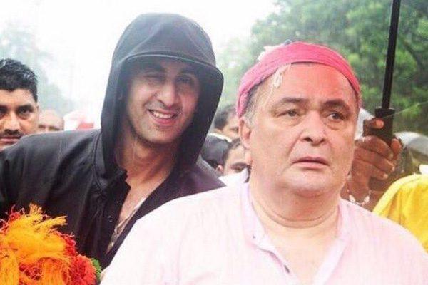 Rishi Kapoor, Rishi Kapoor Slap Journalist, Ranbir Father Rishi Kapoor Slap Journalist, Rishi Kapoor Slap Fan, Randhir Kapoor Rishi Kapoor Slap Journalist,