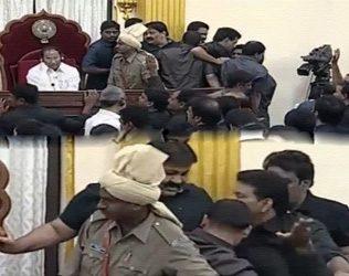 YSRCP, YSRCP MLAs Attacked Marshalls, YSRCP MLAs Assault Marshalls, YS Jagan YSRCP MLAs Attacked Marshalls, AP Assembly YSRCP MLAs Attacked Marshalls, YSRCP MLAs Pushed Marshalls,