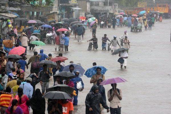 Telugu Politics Strange Trend, Telugu Politics New Trend, Telugu Politics Leaders Sentiments, Telugu Politics Telanagana Trend, Andhra Pradesh Trend