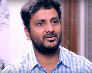 Srinivas Avasarala, Srinivas Avasarala Shocking Comments Jyo Achyutananda, Srinivas Avasarala Controversial Comments Jyo Achyutananda Flop