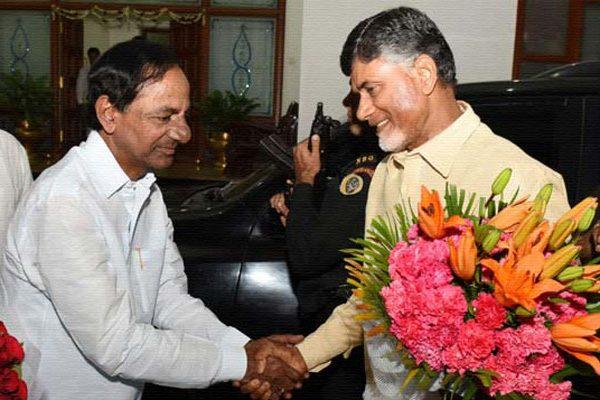Chandrababu Naidu, Chandrababu Naidu KCR Meet Irrigation Projects, Chandrababu Naidu KCR Meet Telangana Irrigation Projects, Chandrababu Naidu KCR Meet Palamaru Irrigation Projects, Chandrababu Naidu KCR Meet  Dindi Lift Irrigation Projects, Union Water Resources Ministry KCR Chandrababu, 