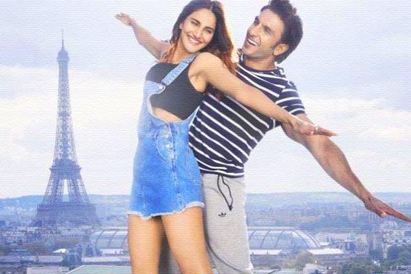 Befikre, Befikre Trailer Launch Event Eiffel Tower Paris, Befikre Trailer Release Function Eiffel Tower Paris, Befikre Press Conference Eiffel Tower Paris