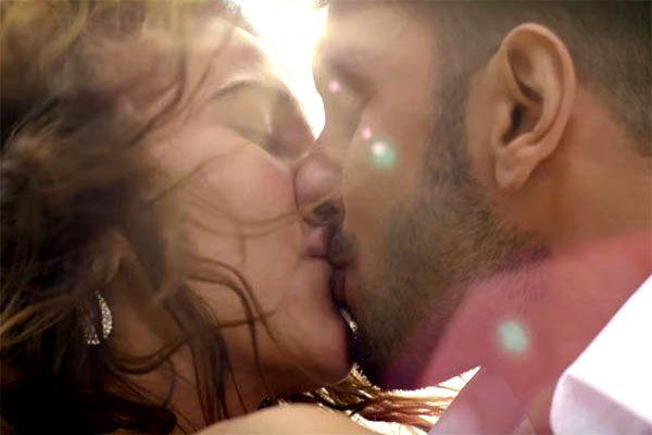 befikre-kissing-scenes-censor-passed-ua-rating-certificate