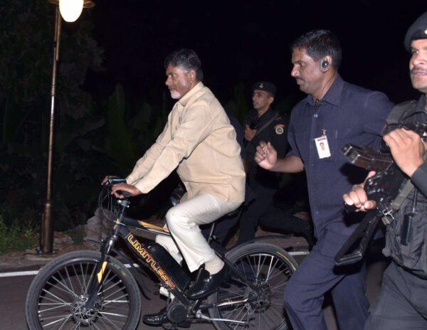 Chandrababu Naidu Midnight Late Night Cycle Ride