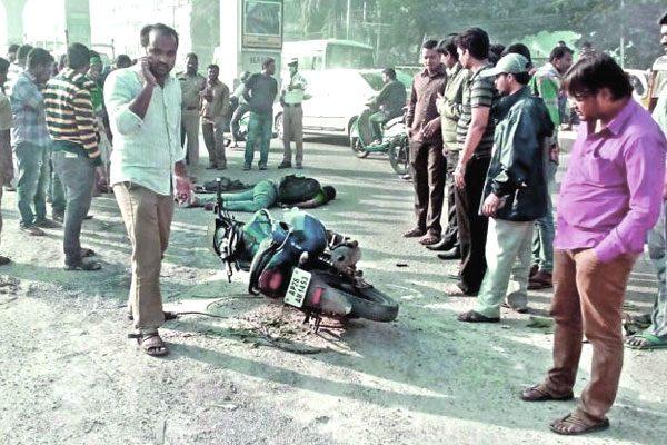crater-greater-hyderabad-bad-roads-global-city-brand-image