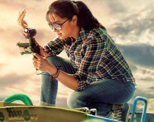 Jyothika, Jyothika Role Magalir Mattum, Jyothika Role Magalir Mattum Movie, Jyothika Stylish Role Magalir Mattum, Jyothika Character Magalir Mattum