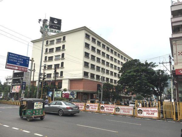 software-companies-vijayawada-real-estate-issues-plug-and-play-office