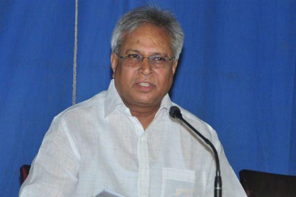 Undavalli Aruna Kumar Petition Chandrababu Naidu Cash For Vote