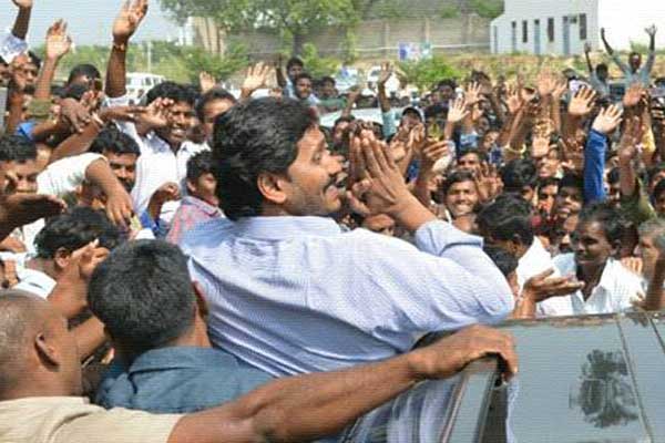 ys-jagan-mohan-reddy-accident