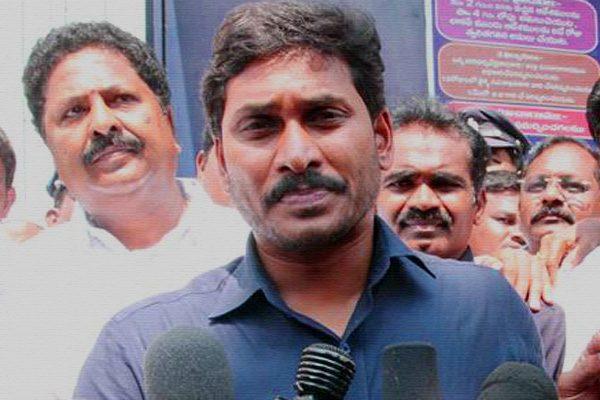 Chandrababu Naidu, Chandrababu Naidu Cabinet YSRCP Defected MLAs, Chandrababu Naidu Cabinet YSRCP Defected MLA Bhuma Nagi Reddy, Chandrababu Naidu Cabinet YSRCP Defected MLA Jaleel Khan, Chandrababu Naidu Cabinet YSRCP Defected MLA Jyothula Nehru