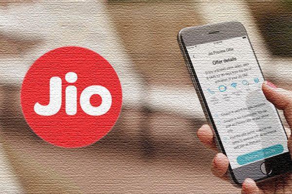 apple-iphone-reliance-jio-4g