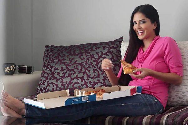 Sunny Leone, Sunny Leone Turns Vegan, Sunny Leone Turns Vegetarian, Sunny Leone Eating Vegetarian, Sunny Leone Becomes Vegetarian, Sunny Leone Give Up Alcohol Non Veg