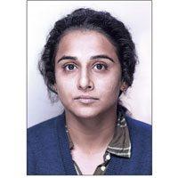 Kahaani 2 First Look, Vidya Balan Kahaani 2 First Look, Vidya Balan Kahaani 2 First Look Poster, Vidya Balan Kahaani 2 First Look Photo Out