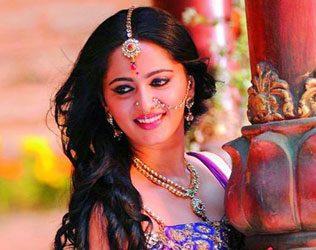 anushka-shetty-steals-it-from-prabhas-in-baahubali2