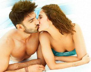 Befikre Twitter Emoji Social Media Promotion - Ranveer Singh Vaani Kapoor